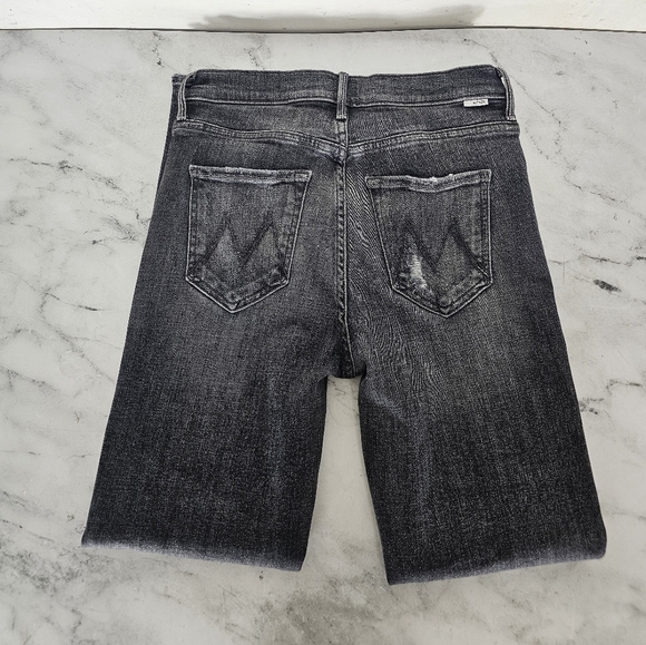 MOTHER Mid Rise Dazzler‎ Ankle Straight Leg Black Distressed Jeans 27 Preowned - Picture 6 of 11